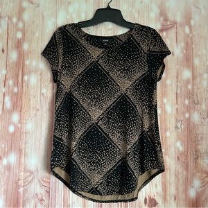 Alfani Black Short Sleeve Tan Printed Dressy T Shirt